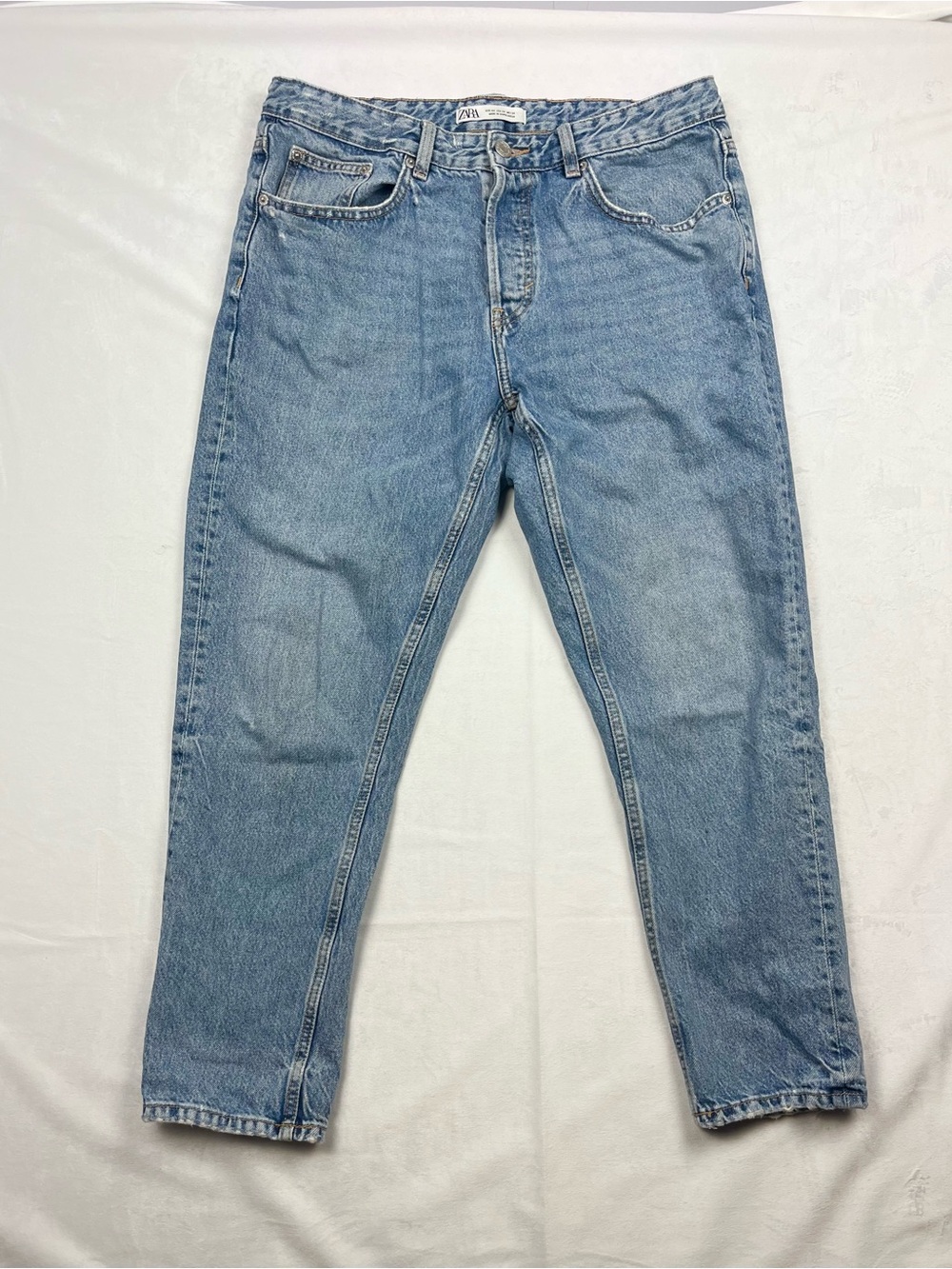 Zara Men’s Faded Wash Relaxed Straight Leg Button Fly Jeans Size 34